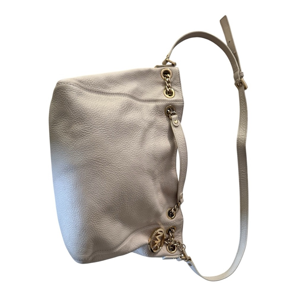 Michael Michael Kors Beige Handbag – Classic Style with Functional Design. - Picture 7 of 13
